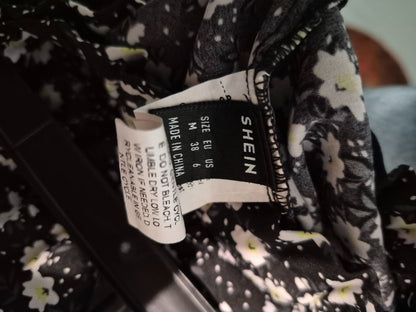 Black w/White Floral Shein Maxi Skirt w/Slit, M