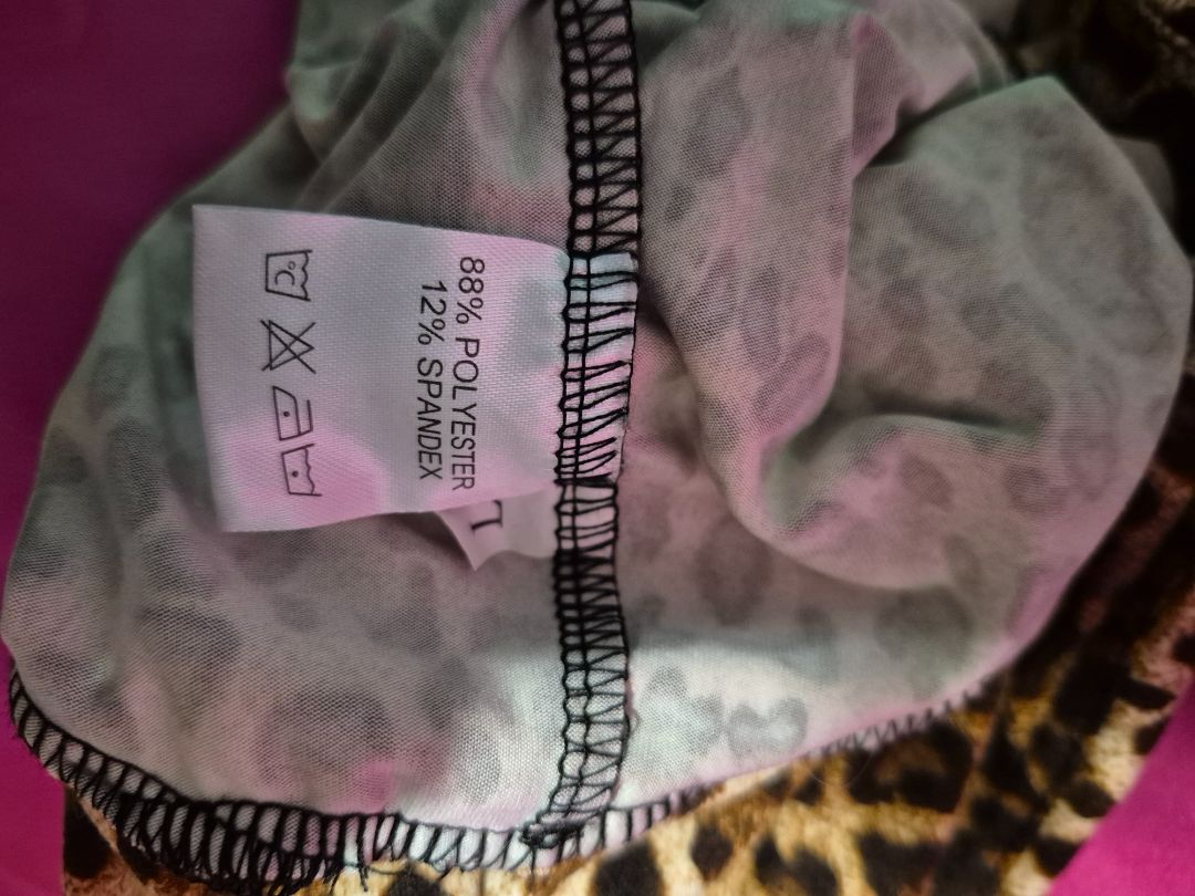 Small Leopard Print  Mini Skort, L
