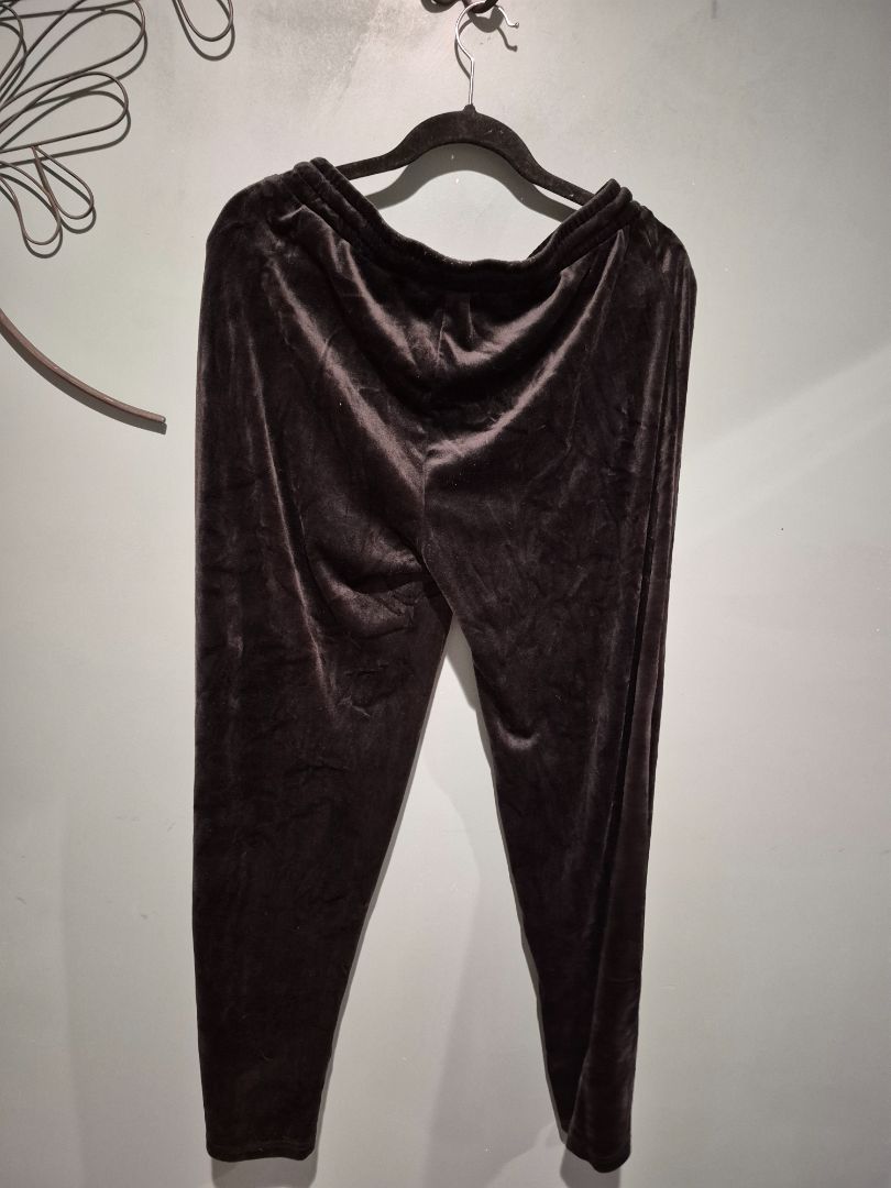 Black Shein Vintage Velvet Pants, L