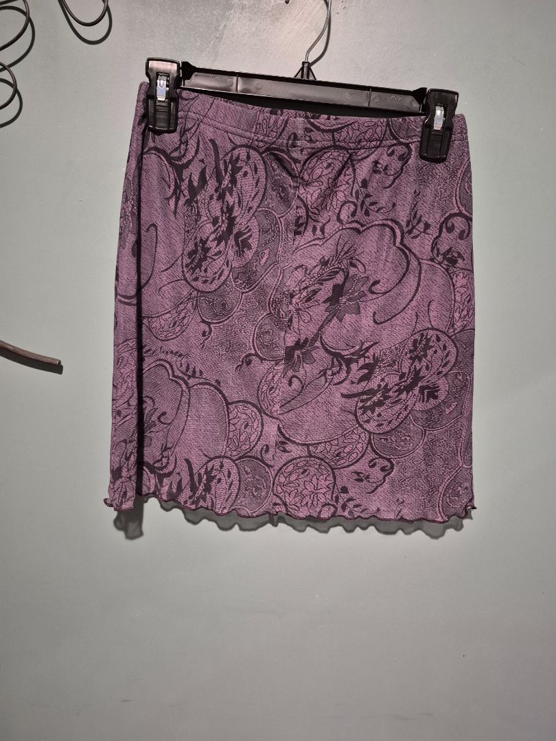Purple w/Black Floral Pattern Romwe Mini Skirt, M