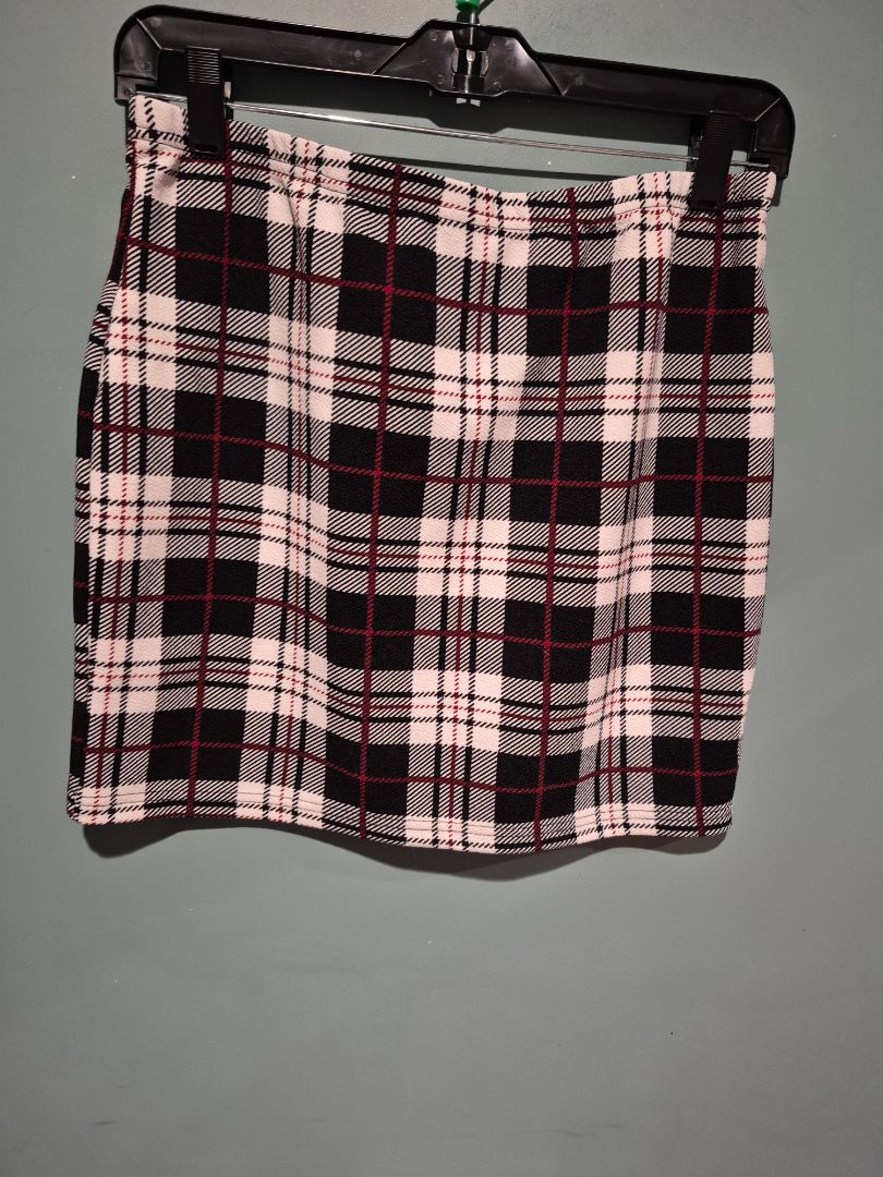 Black & White Plaid Shein Mini Skirt, L