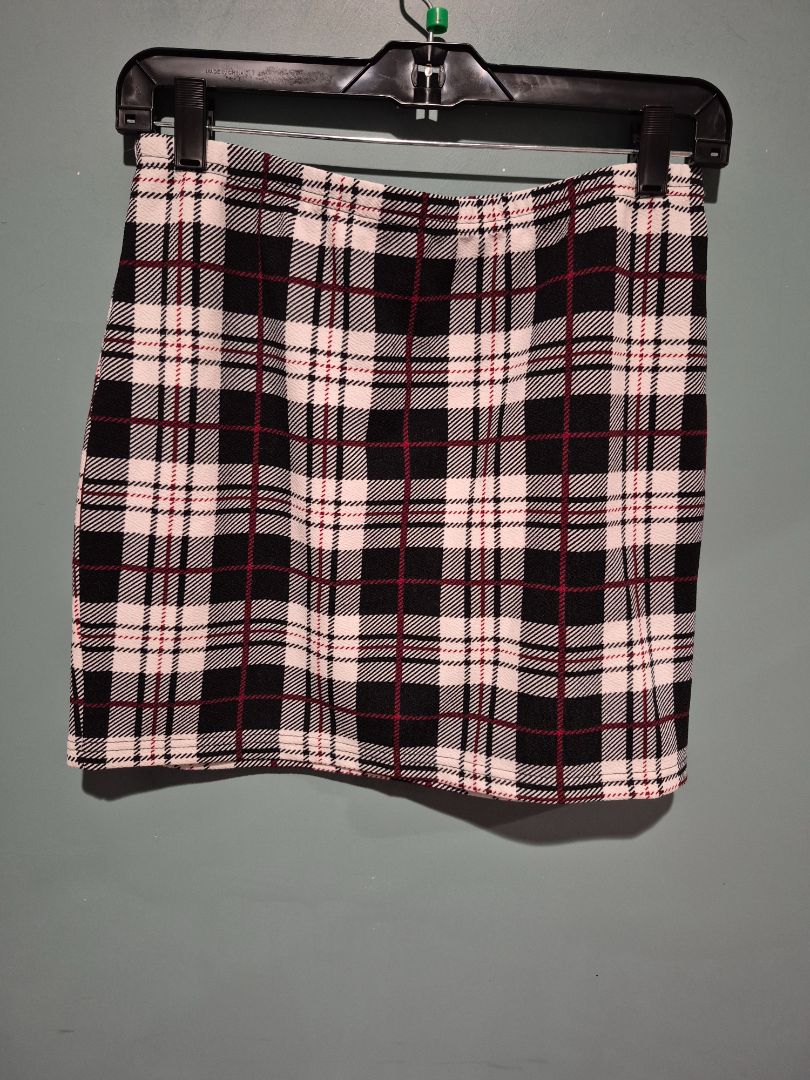 Black & White Plaid Shein Mini Skirt, L