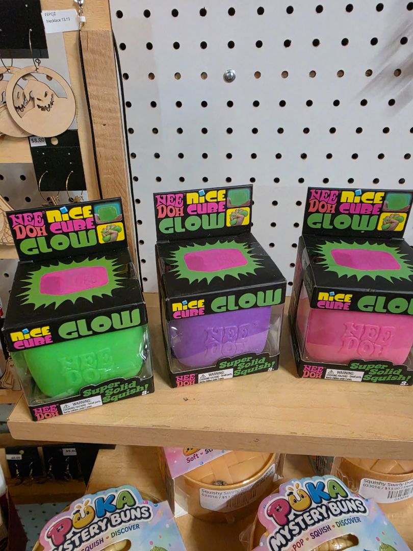 NeeDoh GLOW Cube