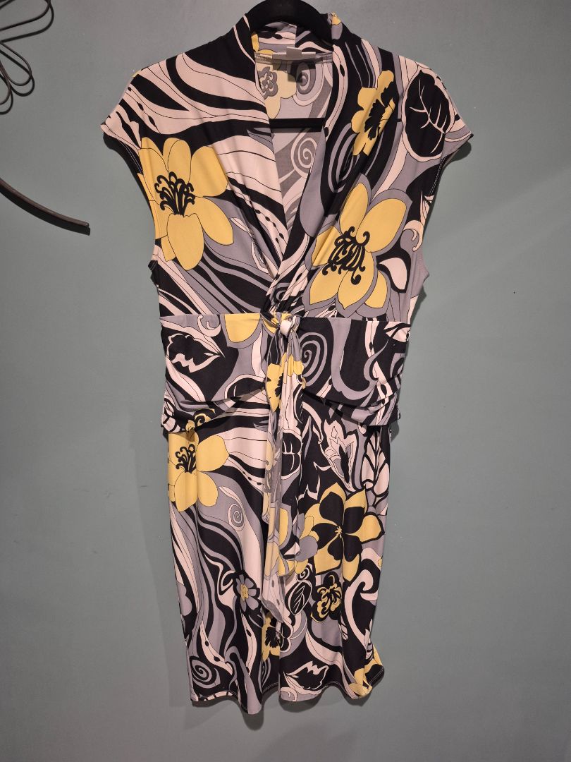Black, White, Yellow Floral Dressbarn Cap Sleeve Dress, 6
