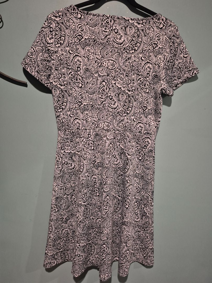 Black Paisley Talbots Short Sleeve Dress, 4
