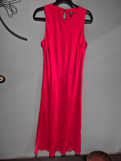 Red Express Full Length No Sleeve Dress, M
