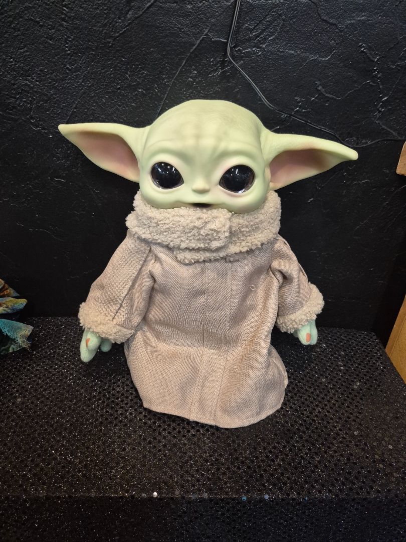 Mattel Star Wars Mandalorian The Child Baby Yoda Grogu Plush Toy, 11"