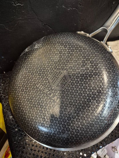 HexClad 8" Non-Stick Skillet w/Tempered Glass Lid