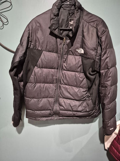 Black North Face Puffer Jacket, LG