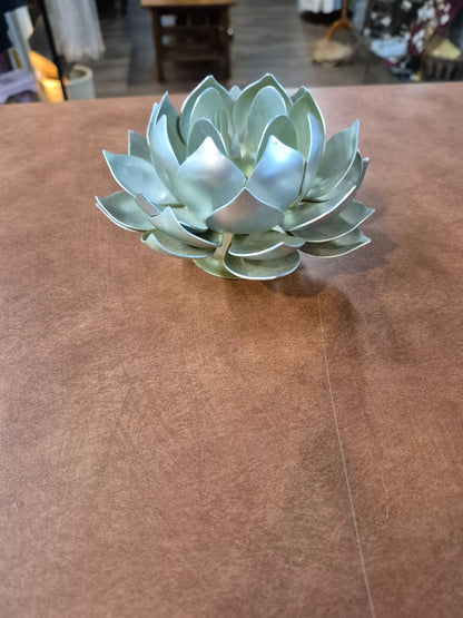 Mint  Metal Lotus Flower Tea Light Candle Holder, 5.5" × 3"