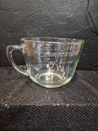 Anchor Hocking Glass Measuring Batter Bowl, 2 Qt.