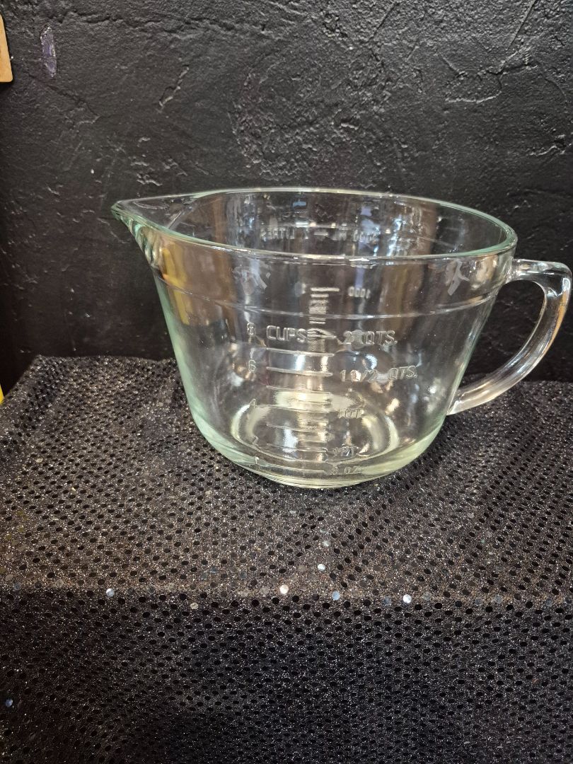 Anchor Hocking Glass Measuring Batter Bowl, 2 Qt.