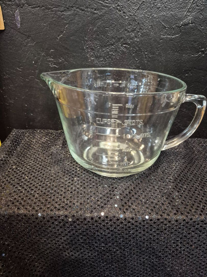 Anchor Hocking Glass Measuring Batter Bowl, 2 Qt.