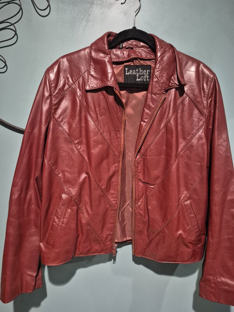 Burgandy Leather Loft Jacket w/removable faux fur liner, 44