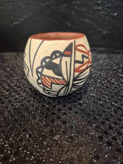 Native American Miniature Pottery Pot, 2.5" × 2.5"