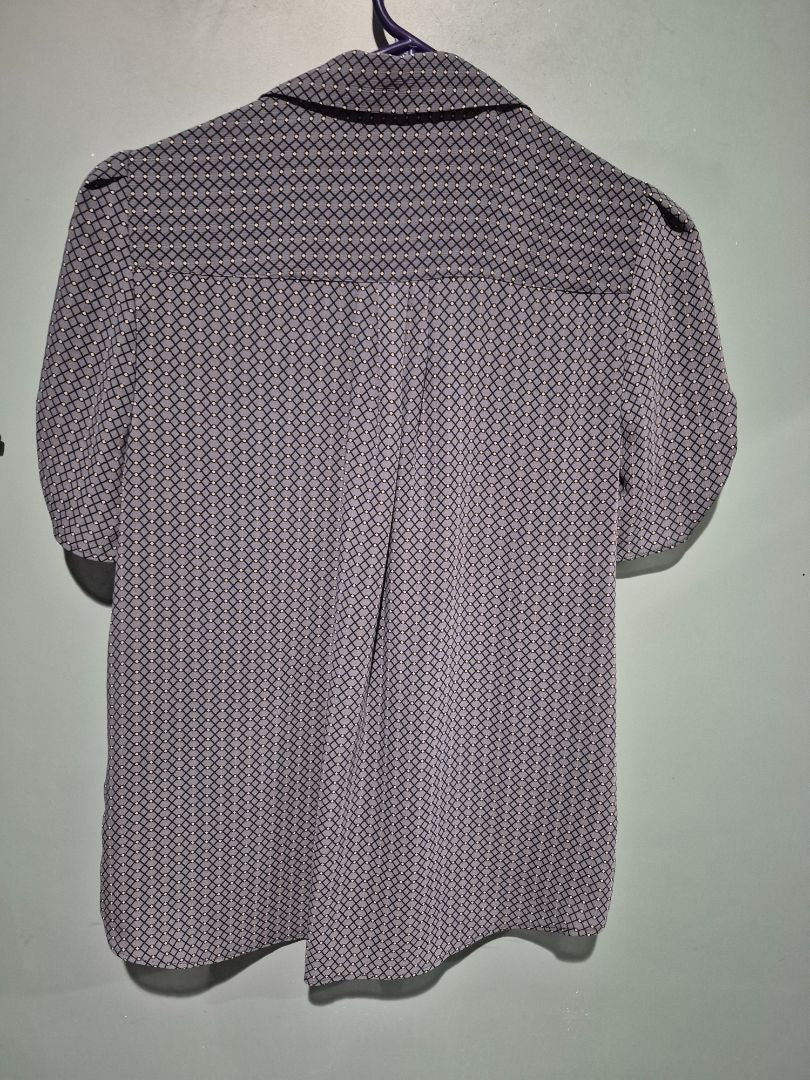 Charcoal Patterned Adrianna Papell Pinched Sleeve Button-up Blouse, S