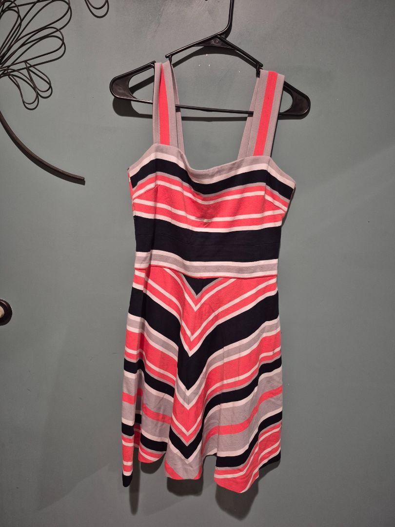 Coral, Navy, Grey, & White Chevron Stripes Banana Republic Sleeveless Milly Collection, 8