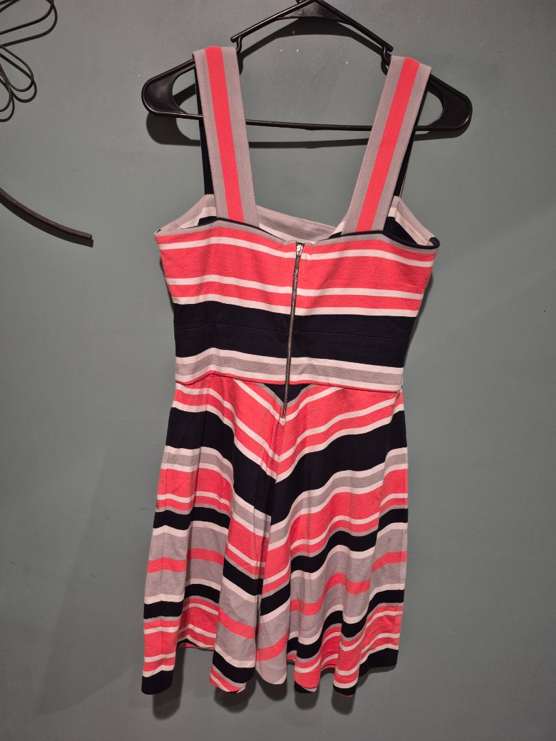 Coral, Navy, Grey, & White Chevron Stripes Banana Republic Sleeveless Milly Collection, 8