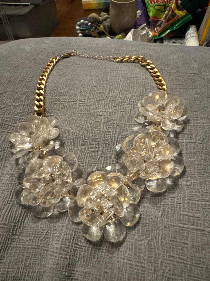 Clear Flower Necklace