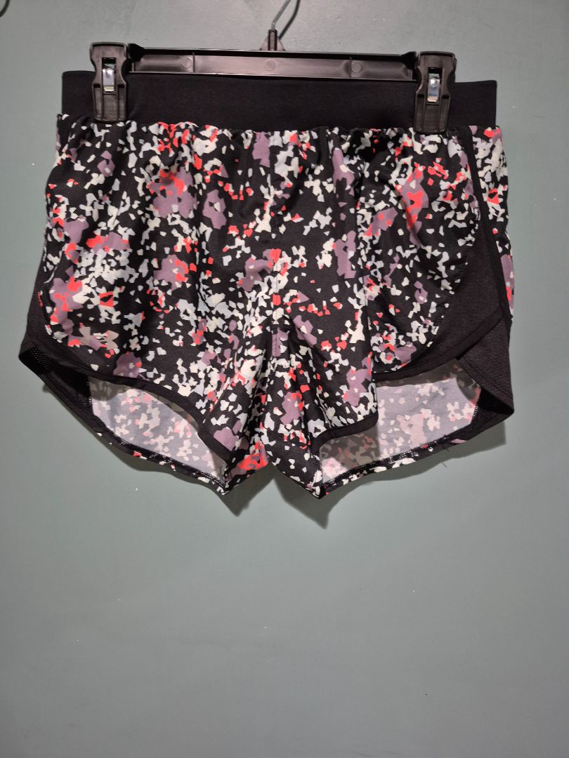 Black Under Armour Heatgear Running Shorts, M