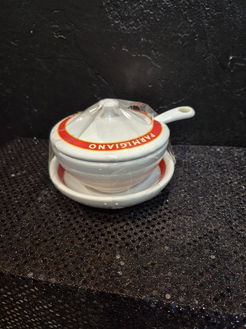 Pottery Barn Vintage Pasta Parmigiano Serving Bowl w/Lid, Plate, & Spoon