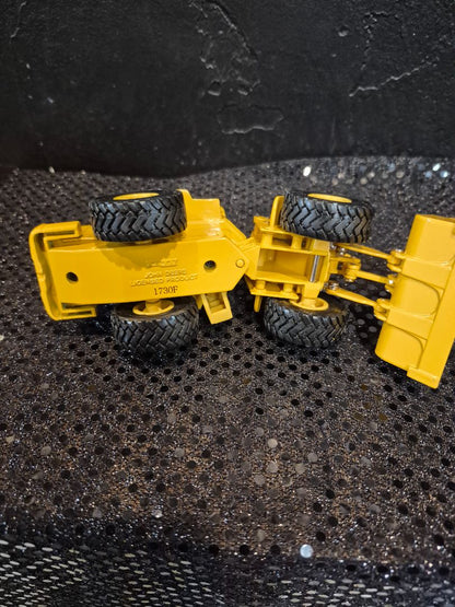Yellow ERTL Die Cast John Deere 744H Wheel Loader