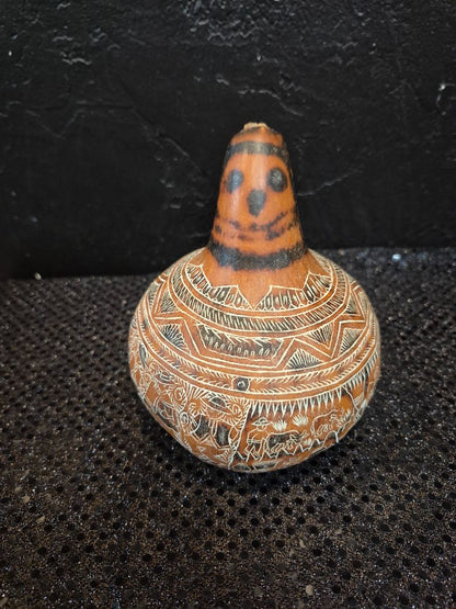 Handmade Hand-Painted Gourd Deco, 4.75" × 5.25"