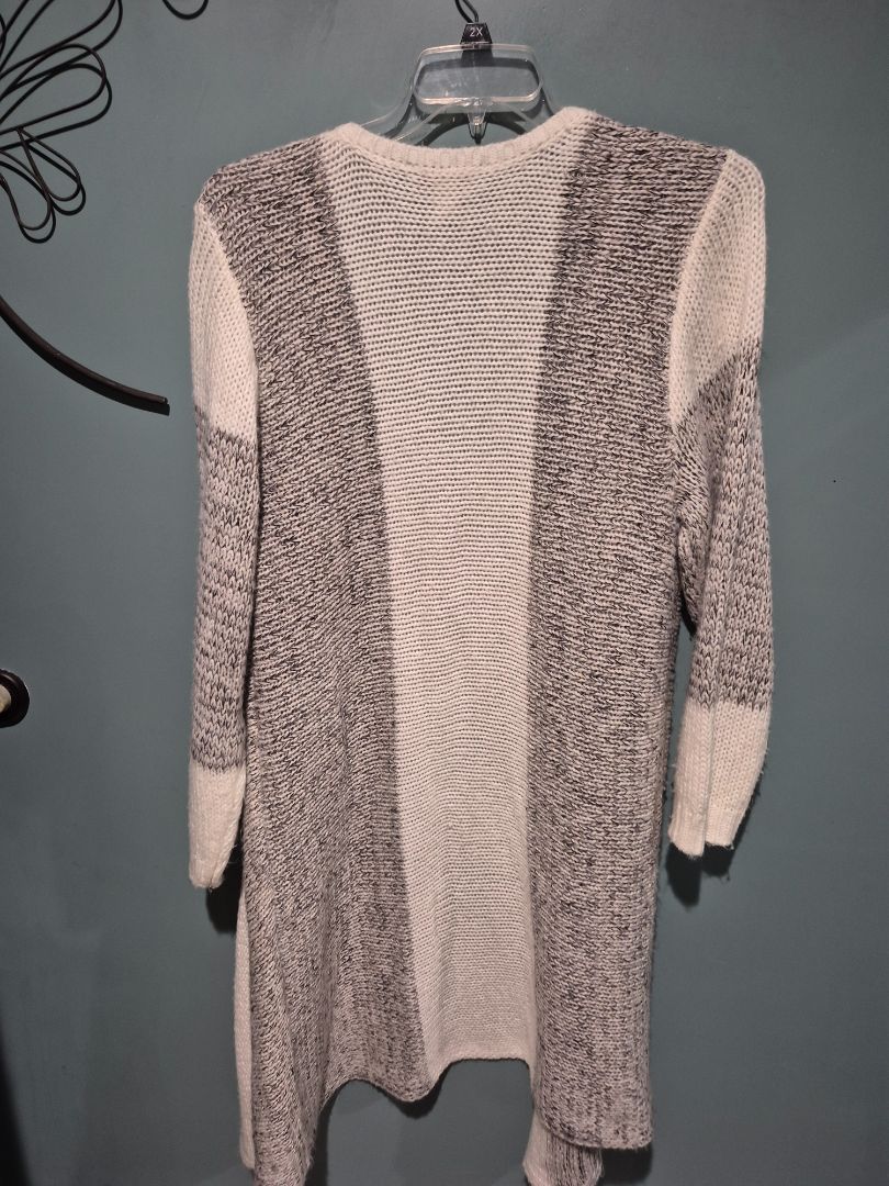 White & Gray CJ Banks Open Cardigan, 2x