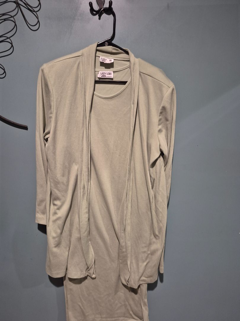 Green Lady Lori By Am Casuals Dress W/ Cardigan