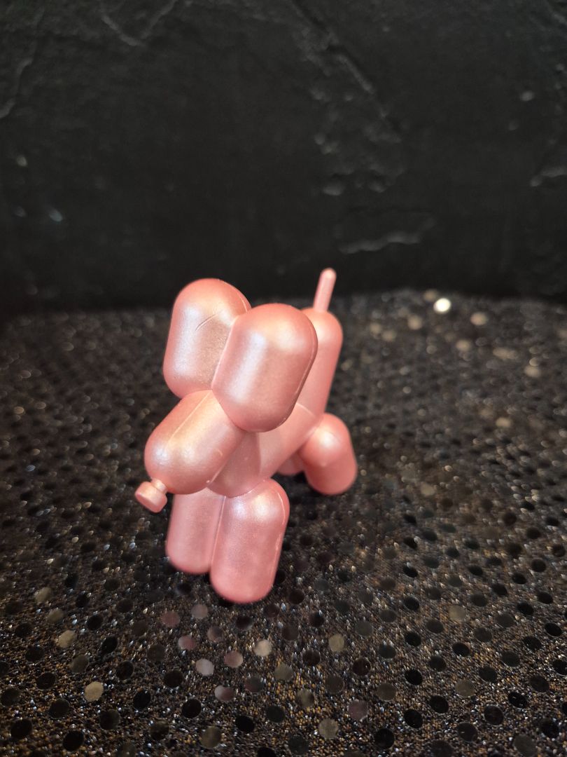 Pink  Plastic Balloon Dog Figurine, 1" × 2.5" × 2.5"
