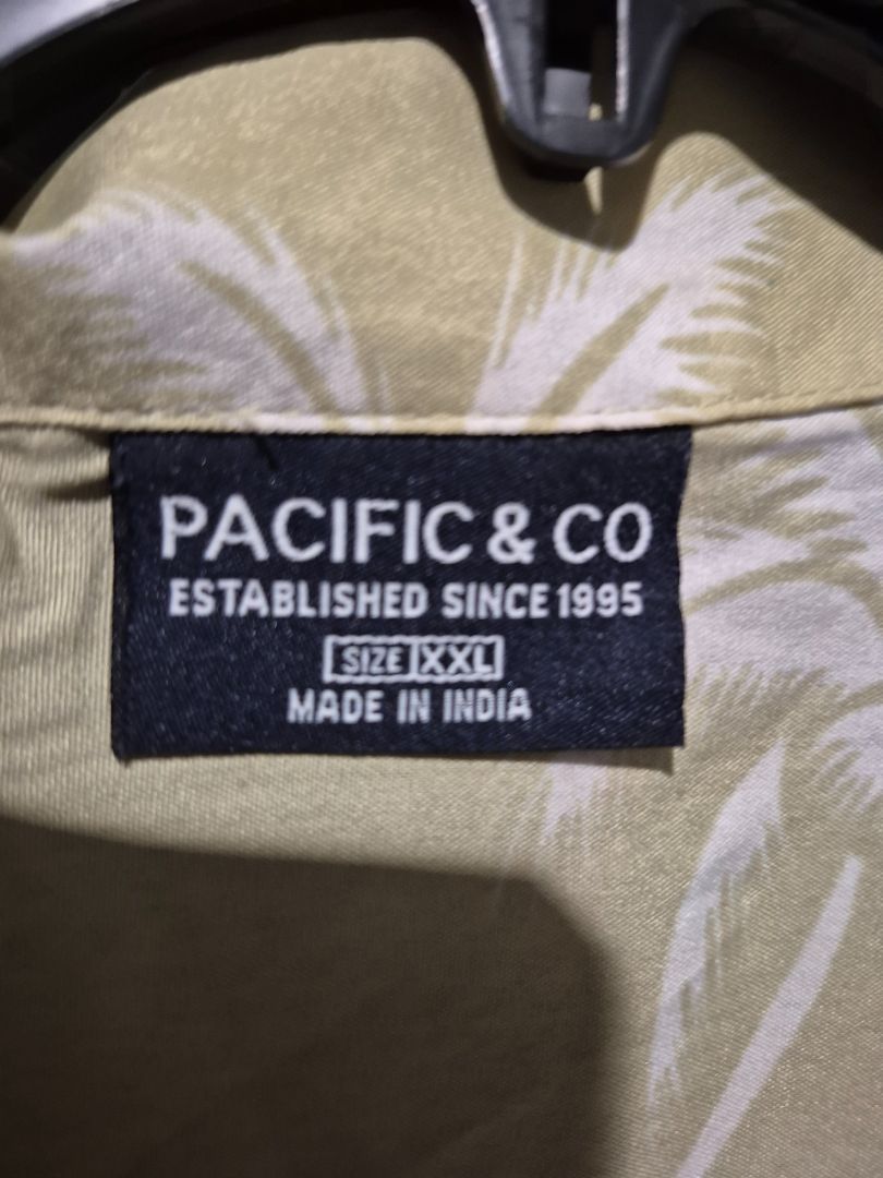 Pacific & CO Beach surf Hawaiian theme shirt, XXL