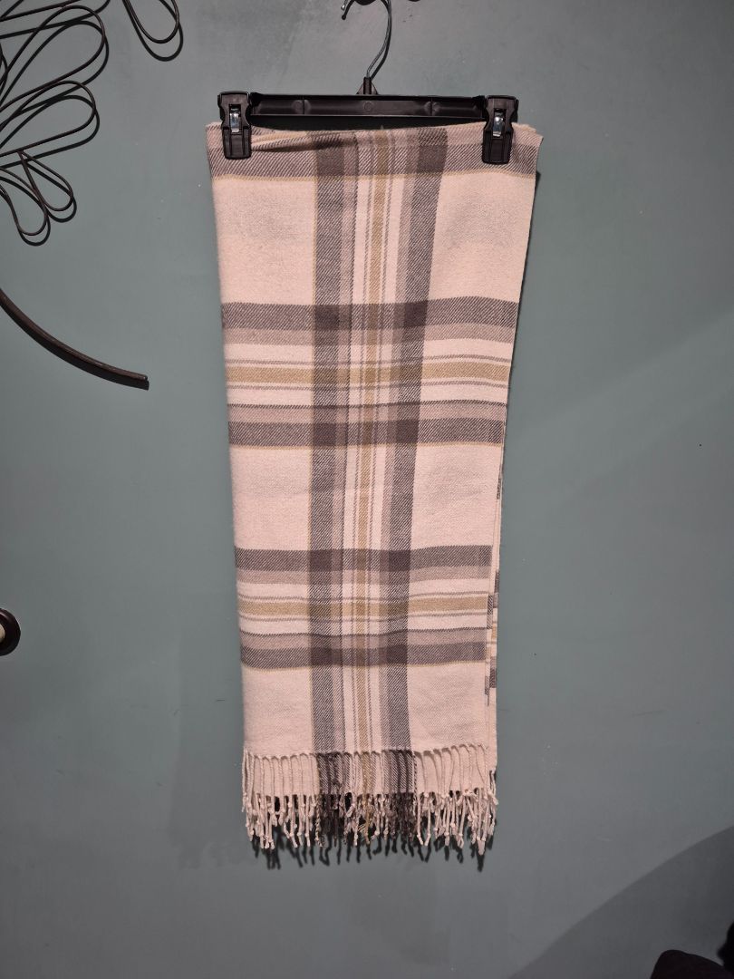 White  Plaid Blanket, 52" × 60"