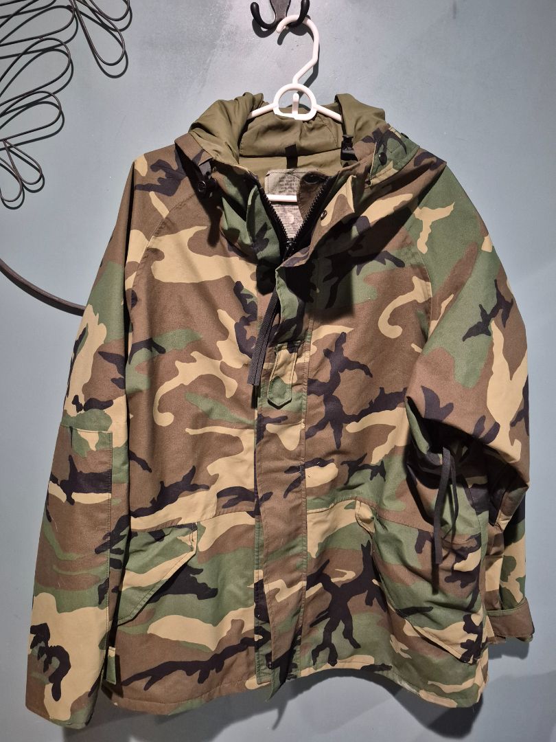 US Military Gore Tex Cold Weather Woodland Camo Jacket XL