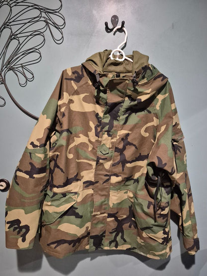 US Military Gore Tex Cold Weather Woodland Camo Jacket XL