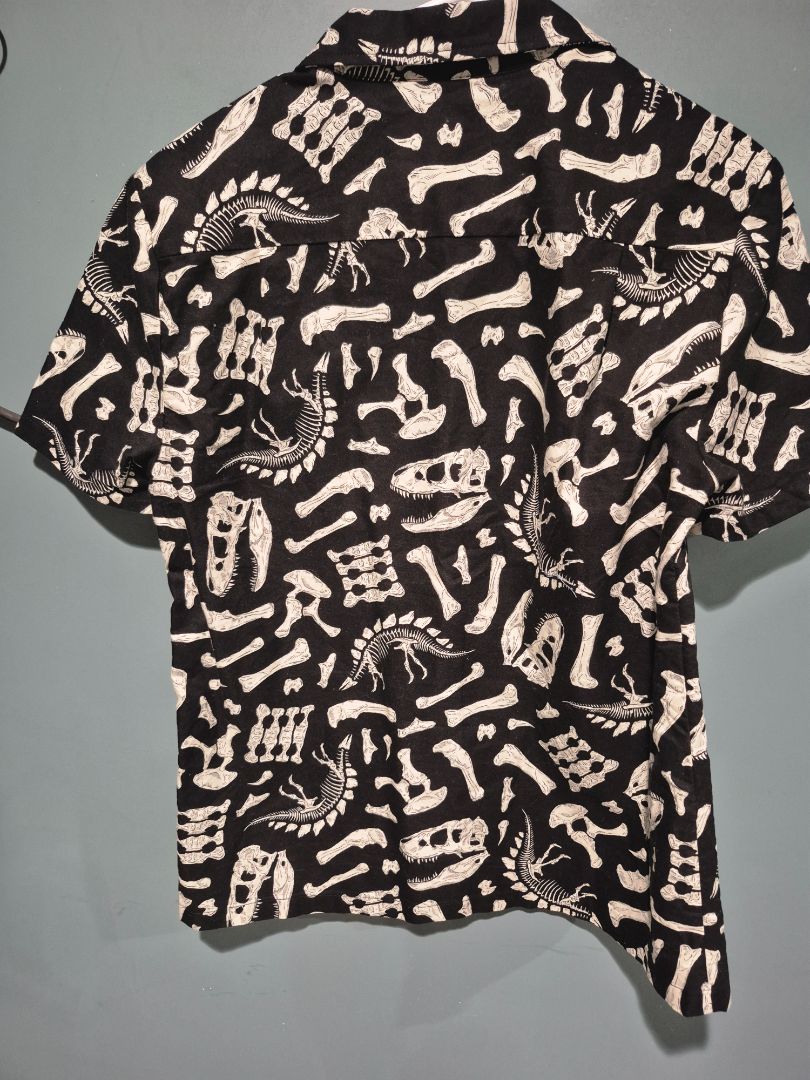 Black & White Dangerfield Dinosaur Bones Short Sleeve Button Shirt, 8