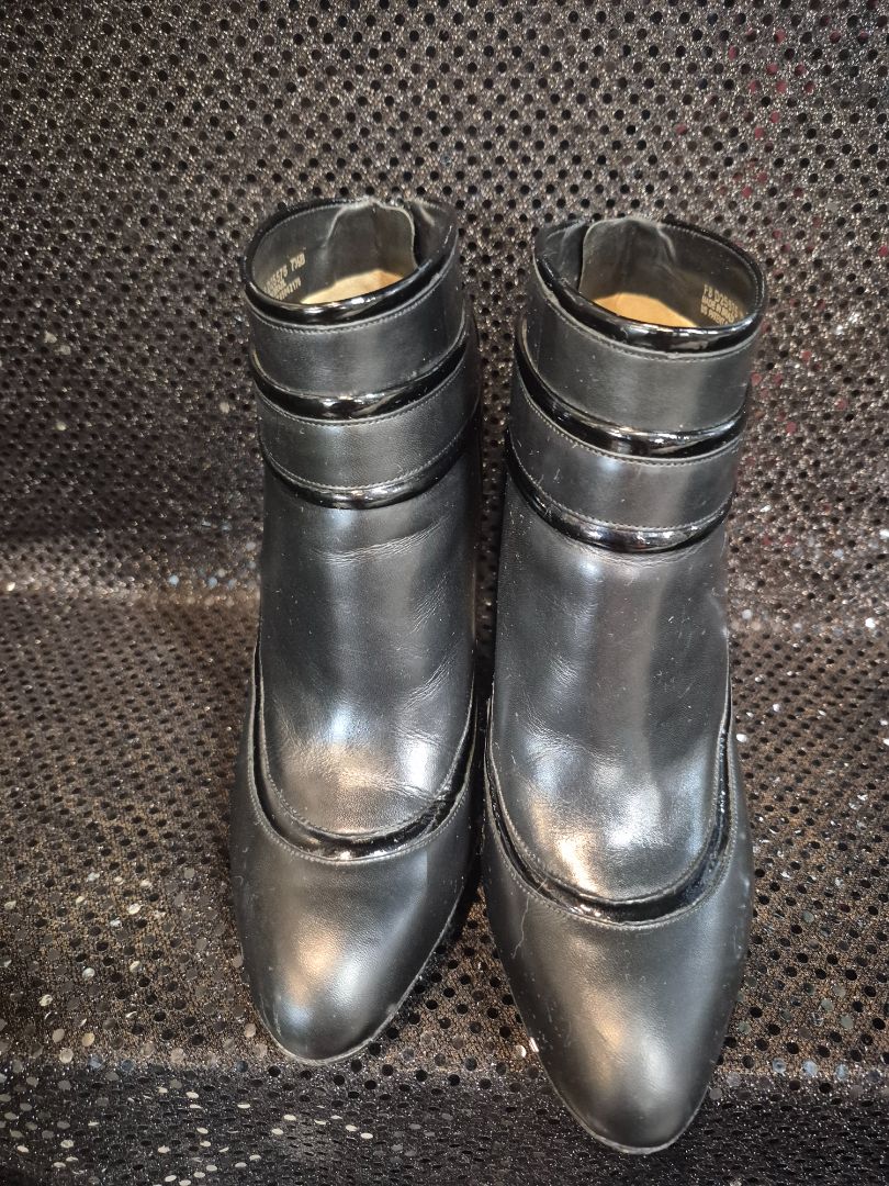 Black Cole Haan Nike Air Ankle Boots, 7.5 B