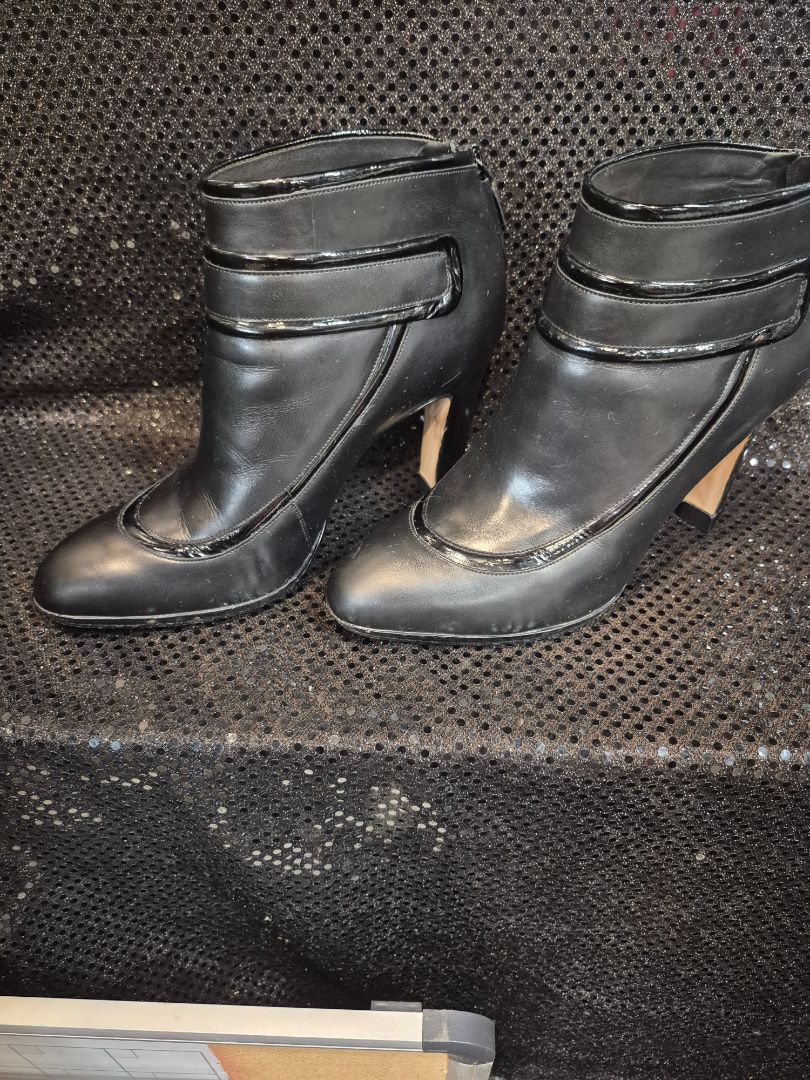 Black Cole Haan Nike Air Ankle Boots, 7.5 B