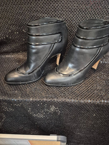 Black Cole Haan Nike Air Ankle Boots, 7.5 B
