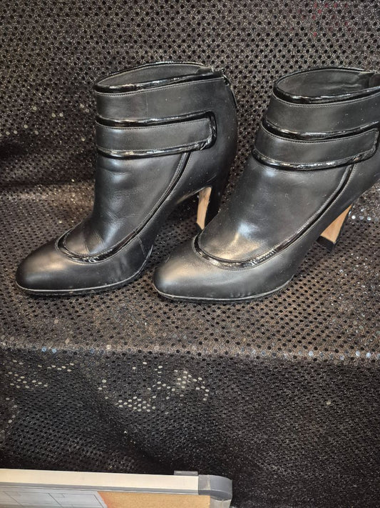 Black Cole Haan Nike Air Ankle Boots, 7.5 B