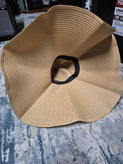Beige  Wide Brim Woven Straw Sun Hat