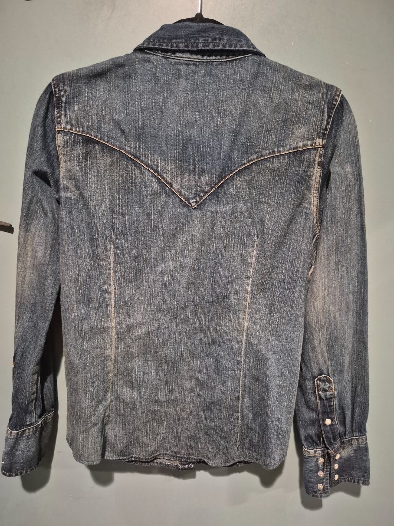 Wrangler Long Sleeve Denim Snap Down Shirt, S