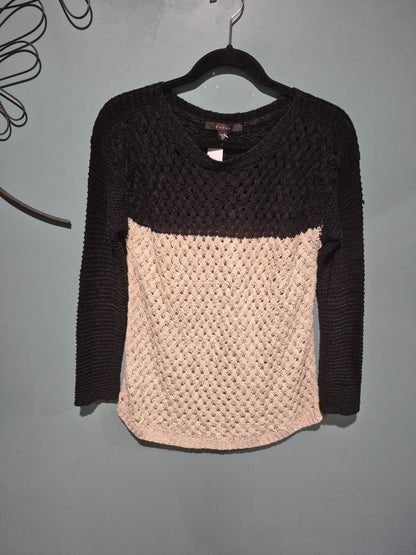 Black & Cream Fever Open Knit Sweater, XS