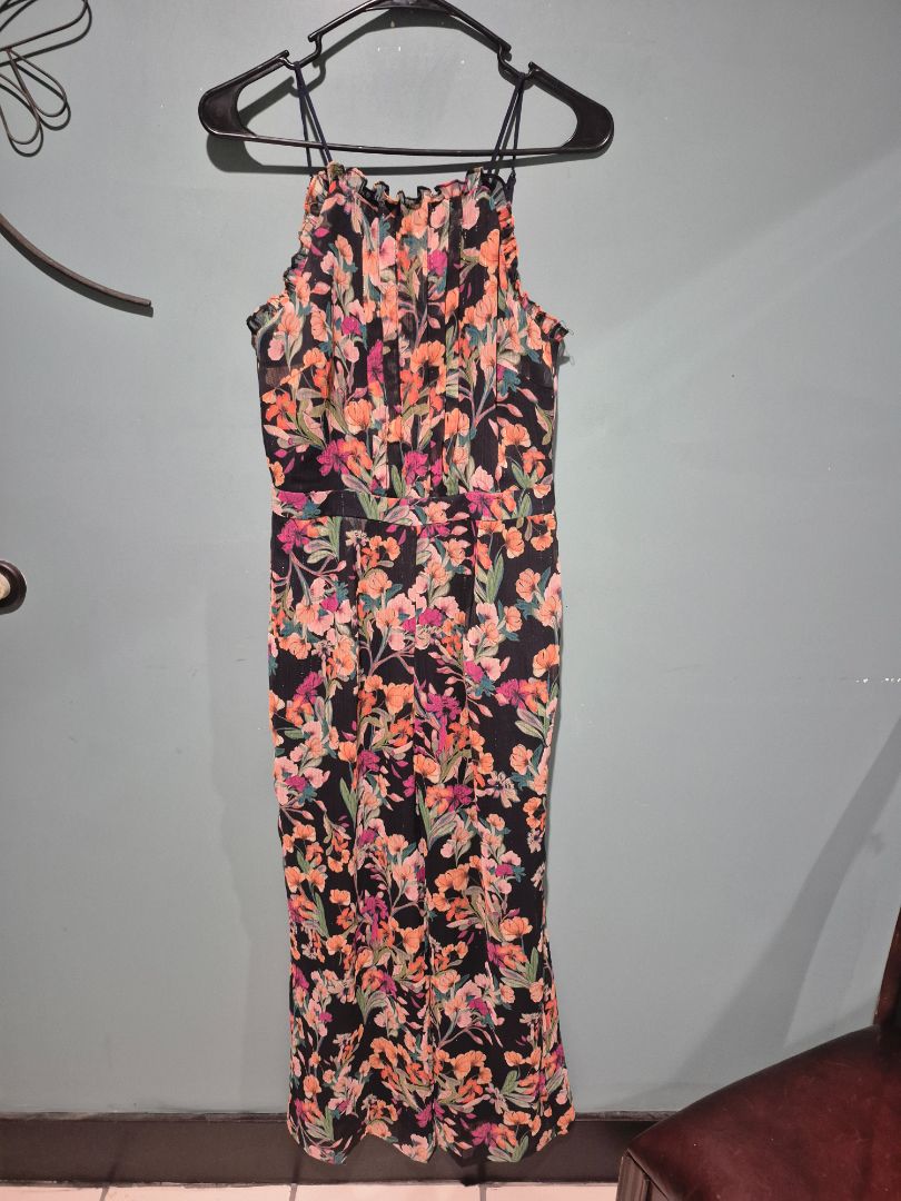 Black Floral Adelyn Rae Halter Neck Sleeveless Jumper, S