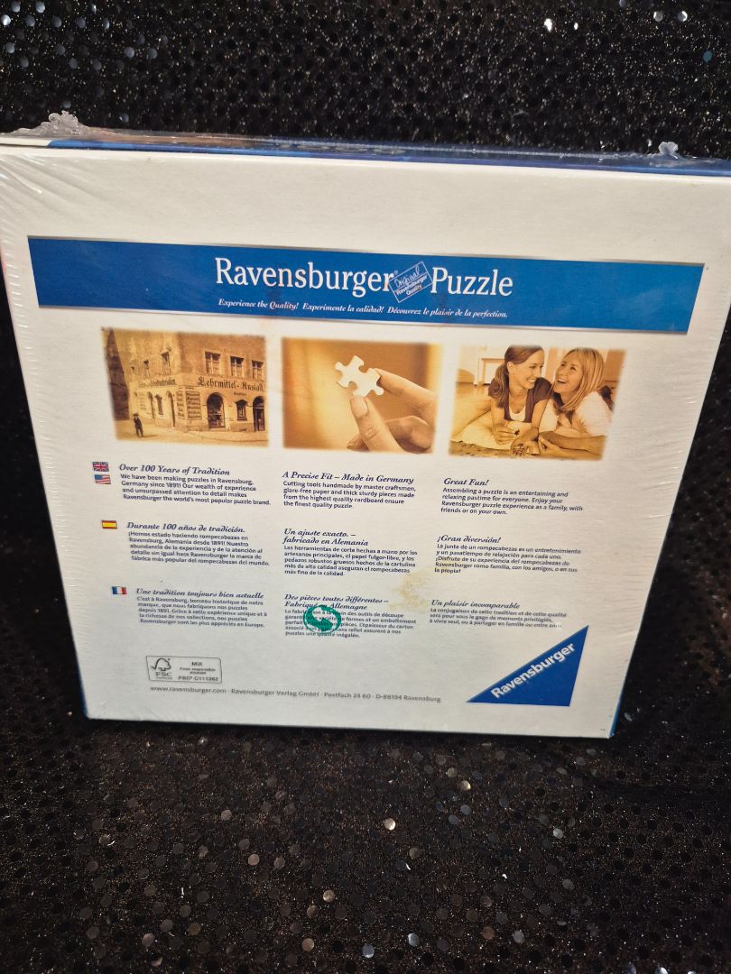 Ravensburger Cozy Retreat Jigsaw Puzzle, 1000 pcs
