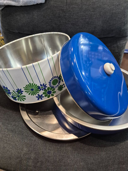White w/Blue & Green Vintage Metal Food/Cake Carrier, 11"