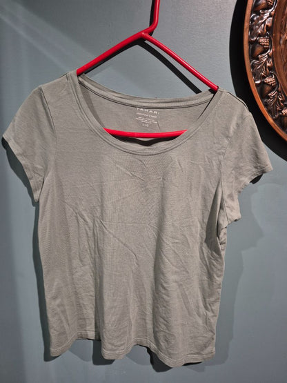 Green Tahari T-Shirt, L