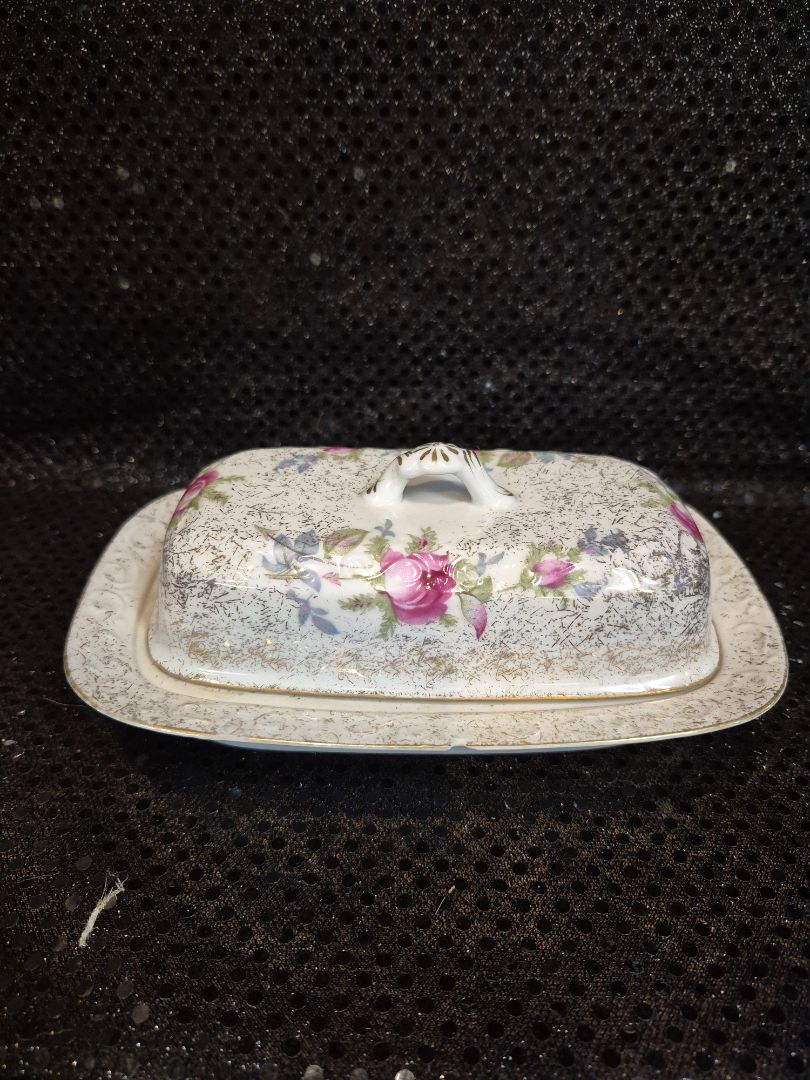White w/Pink Rose Pattern Dresden Rose Signed Butter Dish, 4.5" × 7.5" × 3.25"