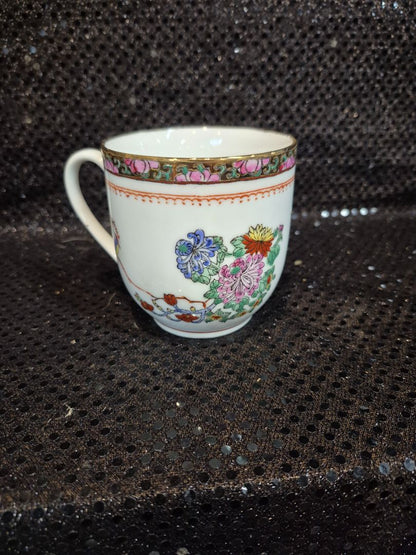 White w/Gold Trim  Hand Painted Mug, 3.5"