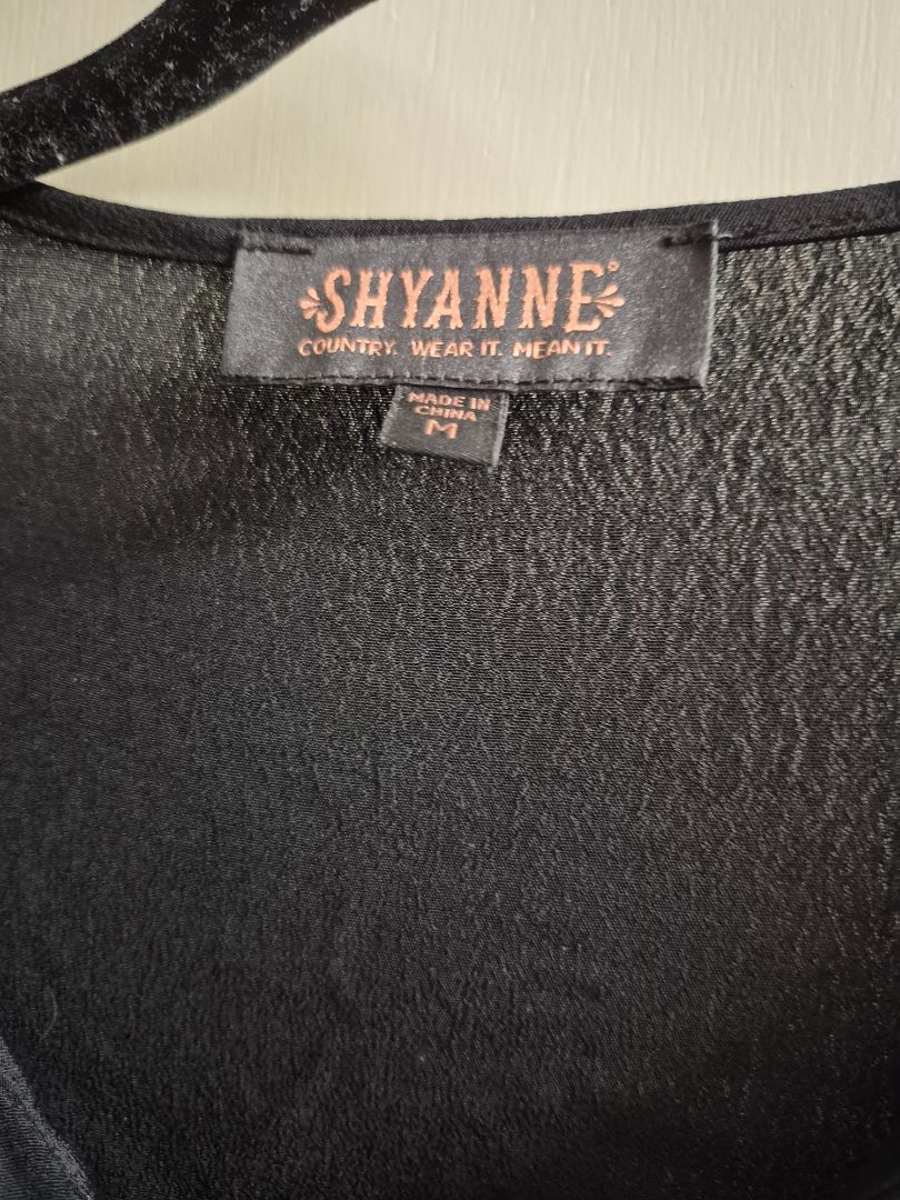 Black Shyanne Peasant Blouse, M