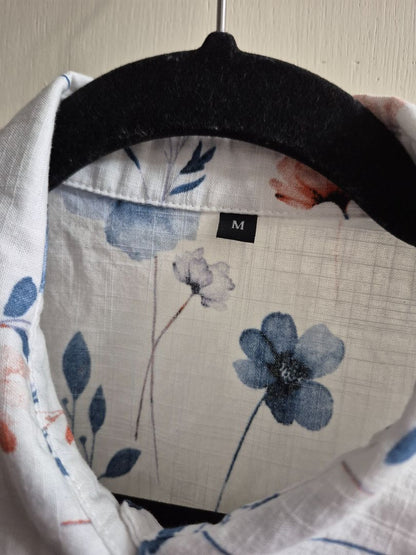 White Floral  Long Sleeve Button Blouse, M